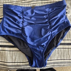 Torrid high rise ruched swim bikini bottom NWT size 2